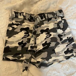 Camo Grommet Cargo Shorts